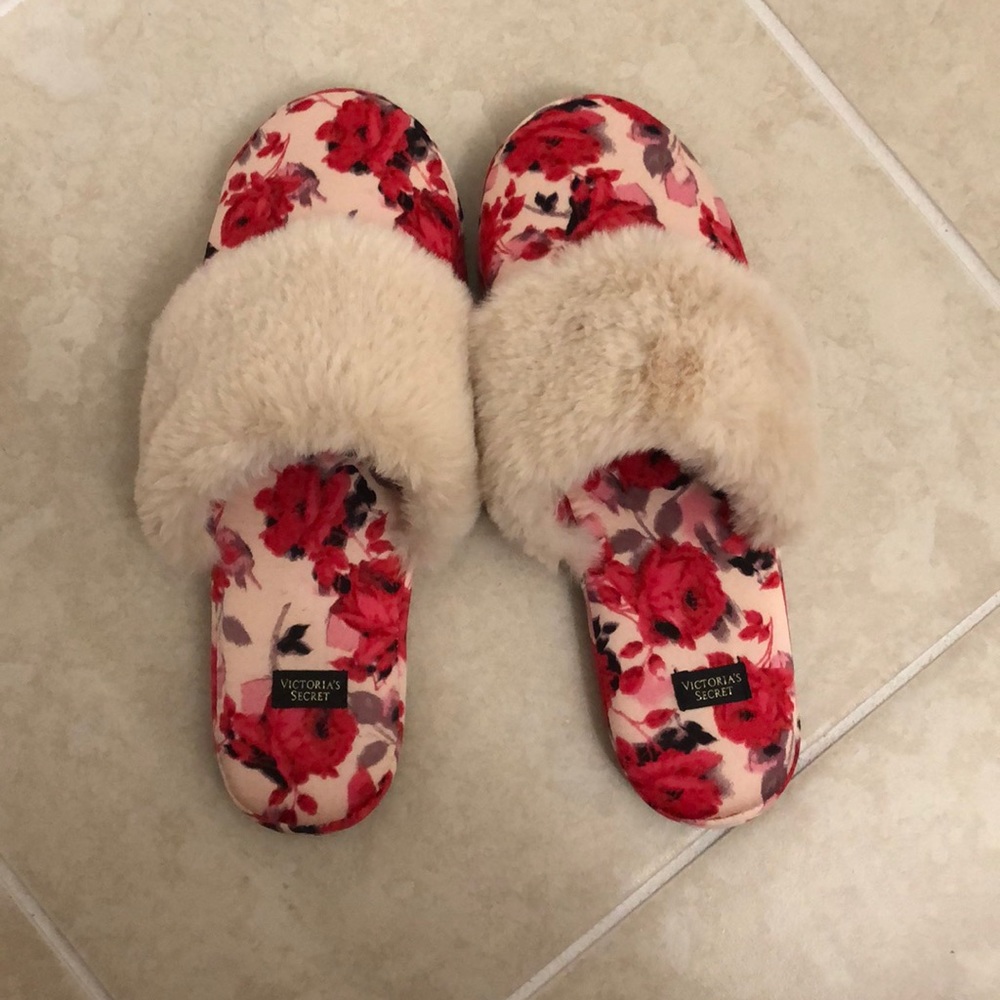 Victoria Secret Slippers